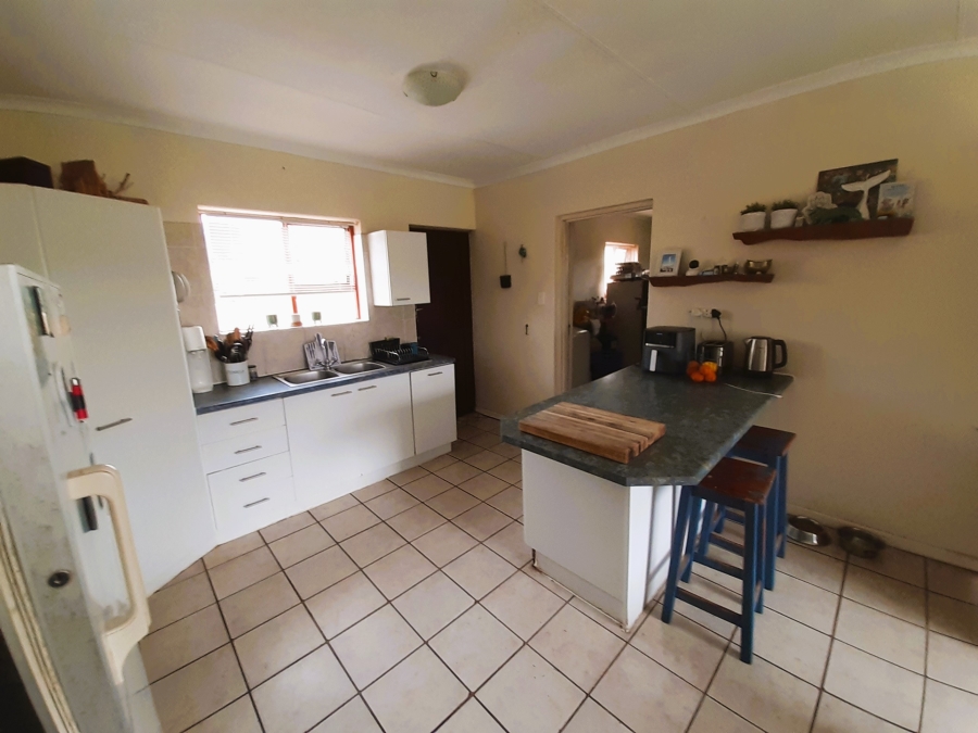 3 Bedroom Property for Sale in Paradise Beach Eastern Cape